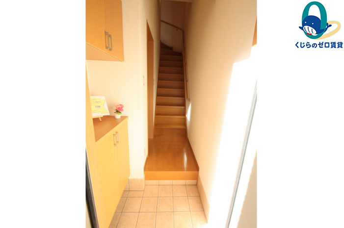 玄関　初期費用分割可★ご希望の場所まで無料送迎サービス付♪