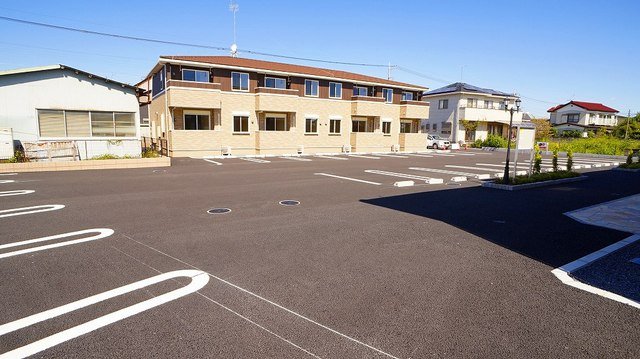 駐車場　駐車場完備です