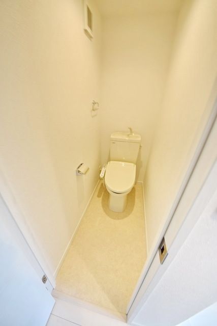 トイレ　★シャワートイレ★