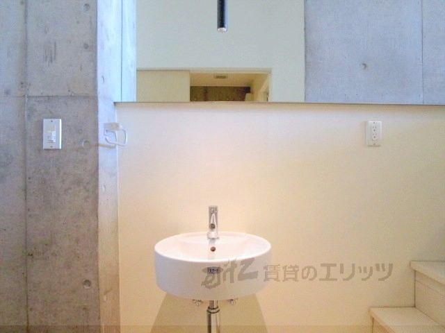 洗面設備　洗面所