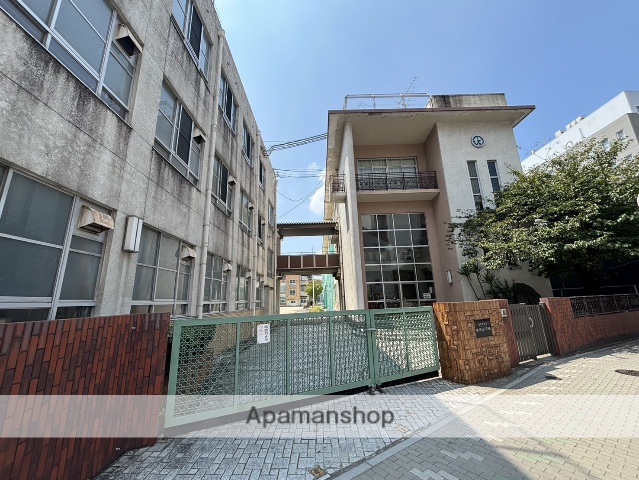 小学校　牧野小学校トワイライトスクール（小学校）まで823m