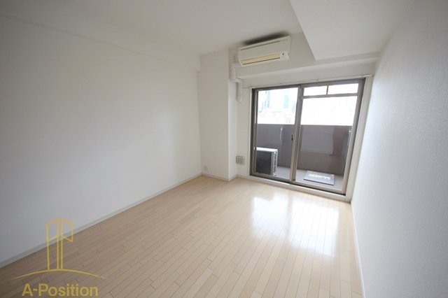 居室・リビング　アドバンス西梅田