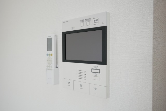 セキュリティ　モニター付きインターホンです