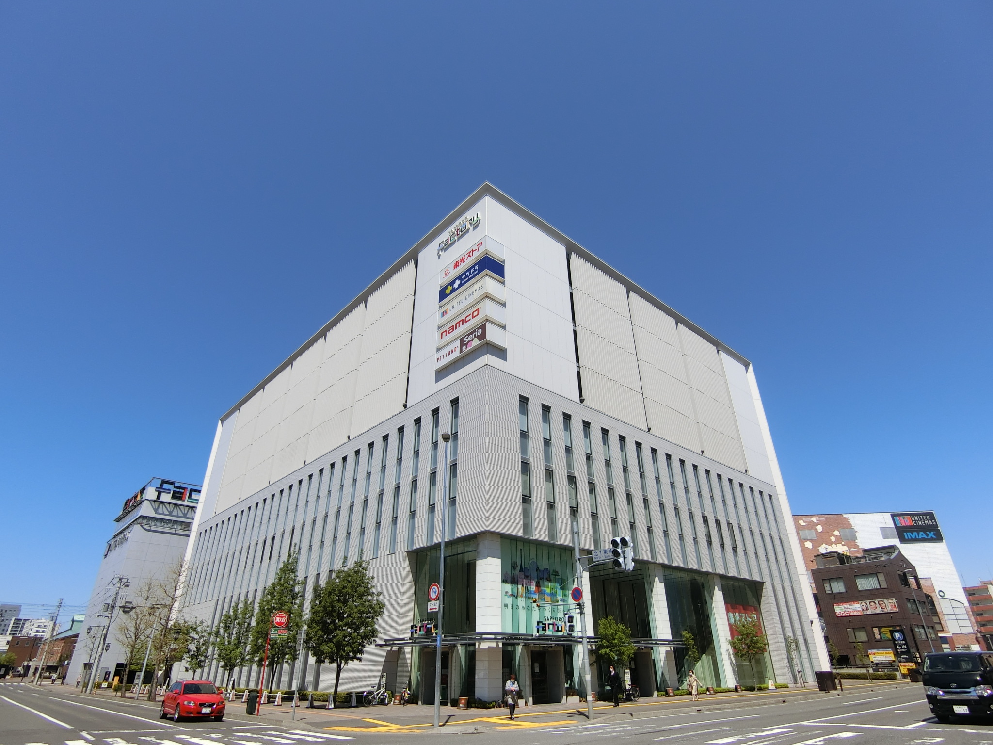 ショッピングセンター　サッポロファクトリーフロンティア館（ショッピングセンター）まで345m