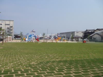 公園　東浜公園（公園）まで555m