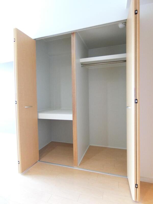 収納　クローゼット