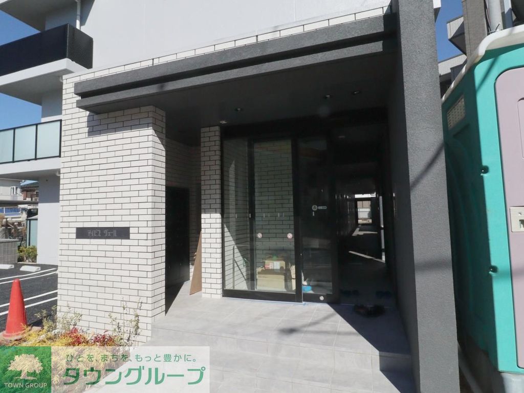 エントランス　エントランス
