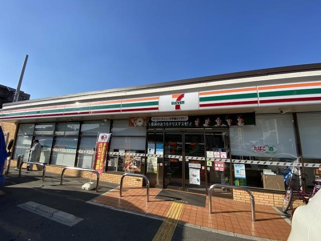 コンビニ　セブンイレブン（コンビニ）まで1020m