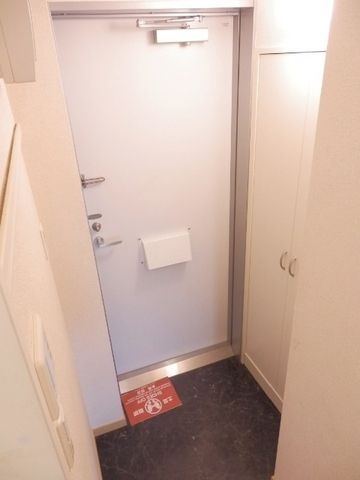玄関　シューズＢＯＸ付き玄関