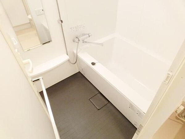 バス・シャワールーム　弊社は都内全域の物件が仲介手数料最大無料でご紹介可能です！