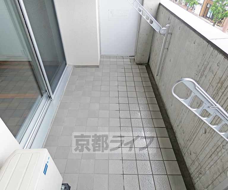 バルコニー　広めのバルコニーです。