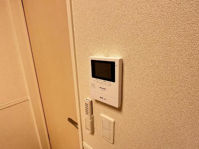 セキュリティ　カメラ付インターホン