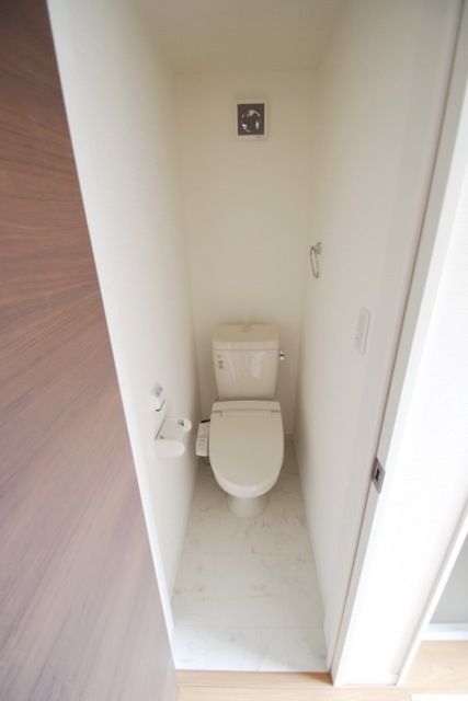 トイレ　★お部屋探しはタウンハウジング稲田堤店まで★