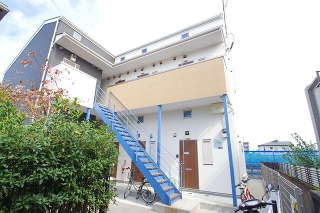 建物外観　★お部屋探しはタウンハウジング稲田堤店まで★