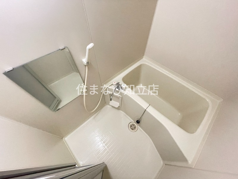 バス・シャワールーム　同型別部屋写真