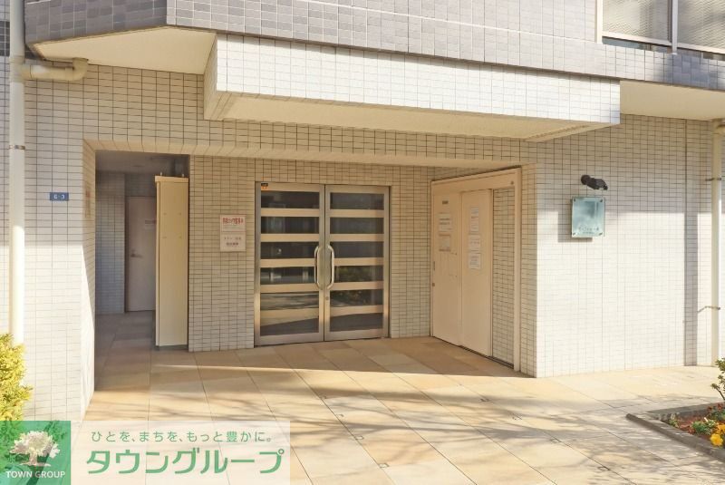 エントランス　★お部屋探しは株式会社タウンハウジング東京まで★