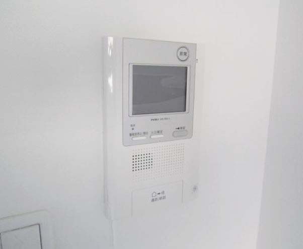 セキュリティ　★テレビモニター付きオートロックです★