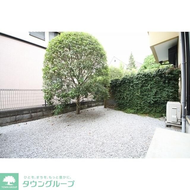 庭　★お部屋探しは株式会社タウンハウジング東京まで★