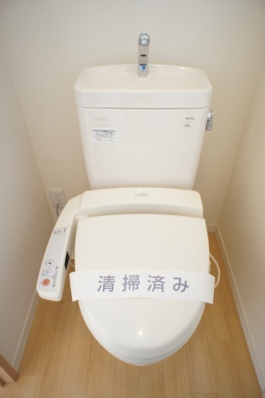 トイレ　図面と現状に相違がある場合には現状を優先