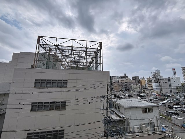 眺望　掲載写真は同型モデルを掲載しており実際のお部屋と仕様等が異な