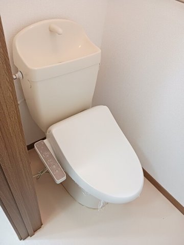 トイレ　シンプルで使いやすいトイレです