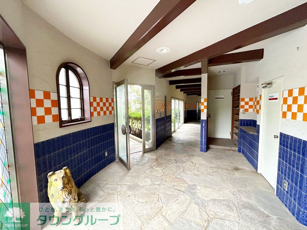 エントランス　エントランス