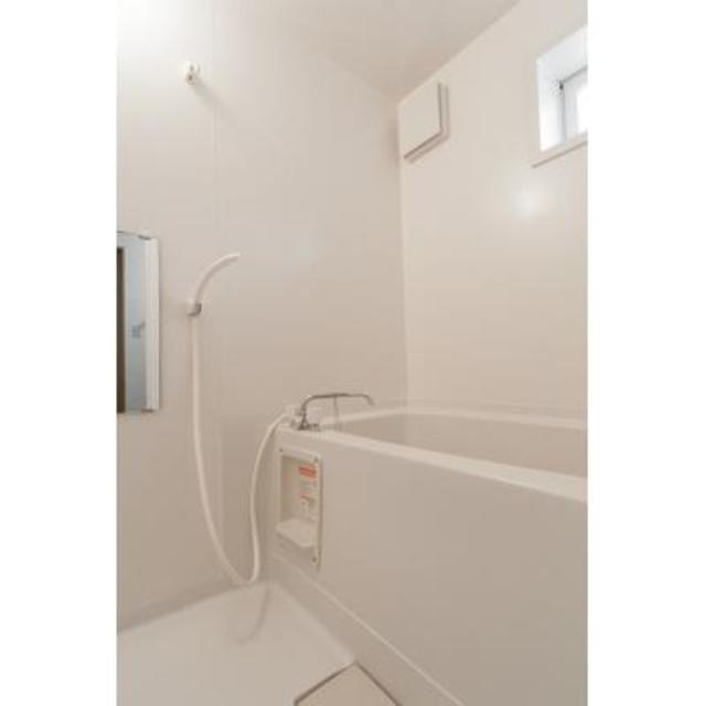 バス・シャワールーム　※写真は同タイプ住戸です。