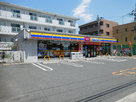 コンビニ　ミニストップ 芥川町3丁目店（コンビニ）まで288m