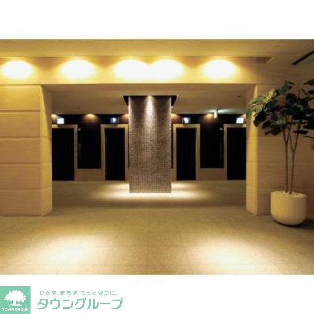 エントランス　エントランス