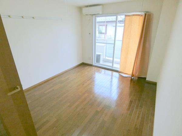 居室・リビング　写真は別のお部屋のイメージです