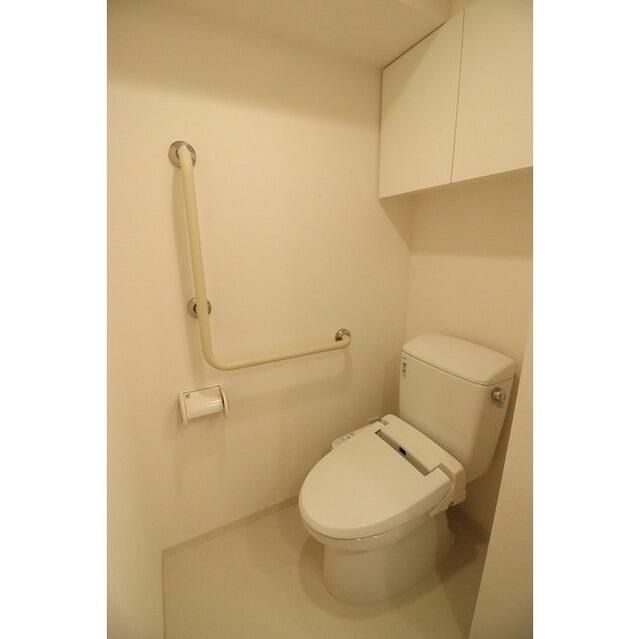 トイレ　シンプルで使いやすいトイレです