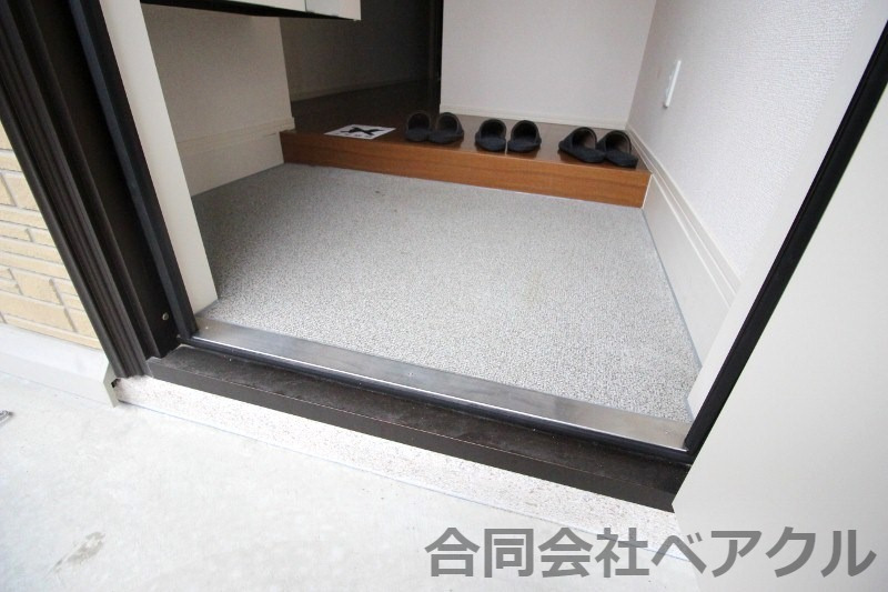玄関　落ち着いた玄関です