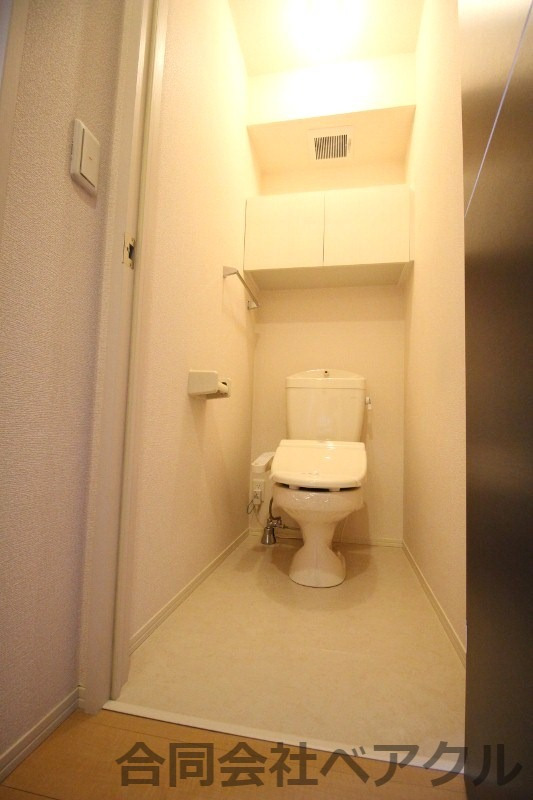 トイレ　落ち着いたトイレです