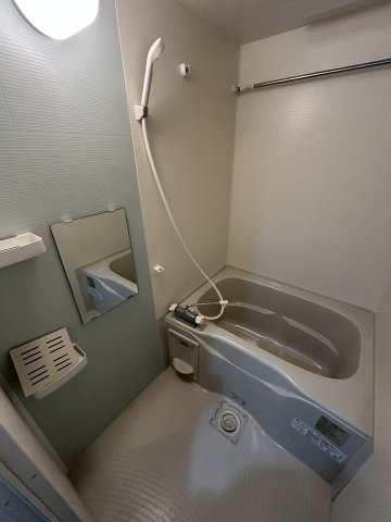 バス・シャワールーム　お風呂です