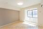 居室・リビング　明るい色調の室内です