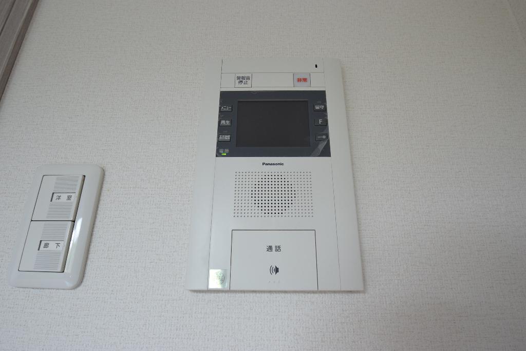 セキュリティ　カメラ付インターホン