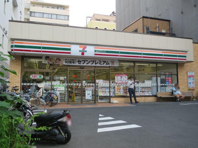 コンビニ　セブンイレブン大井町駅前中央通り店（コンビニ）まで86m