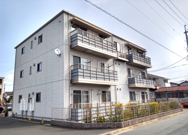 建物外観　グランベレオハピネス　B棟・鉄骨造