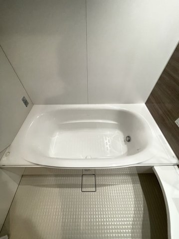 バス・シャワールーム　※別部屋写真