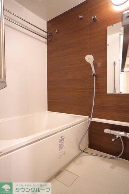 バス・シャワールーム　※写真は同タイプ住戸です。