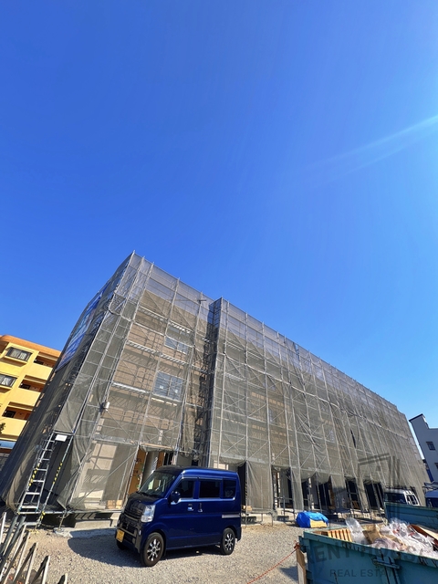 建物外観　外観（建設中）