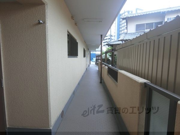 その他　通路