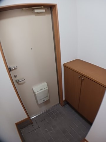 玄関　明るい玄関です