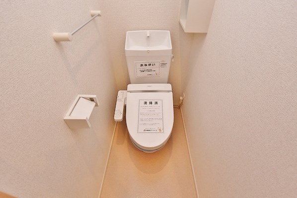 トイレ　★温水洗浄便座★
