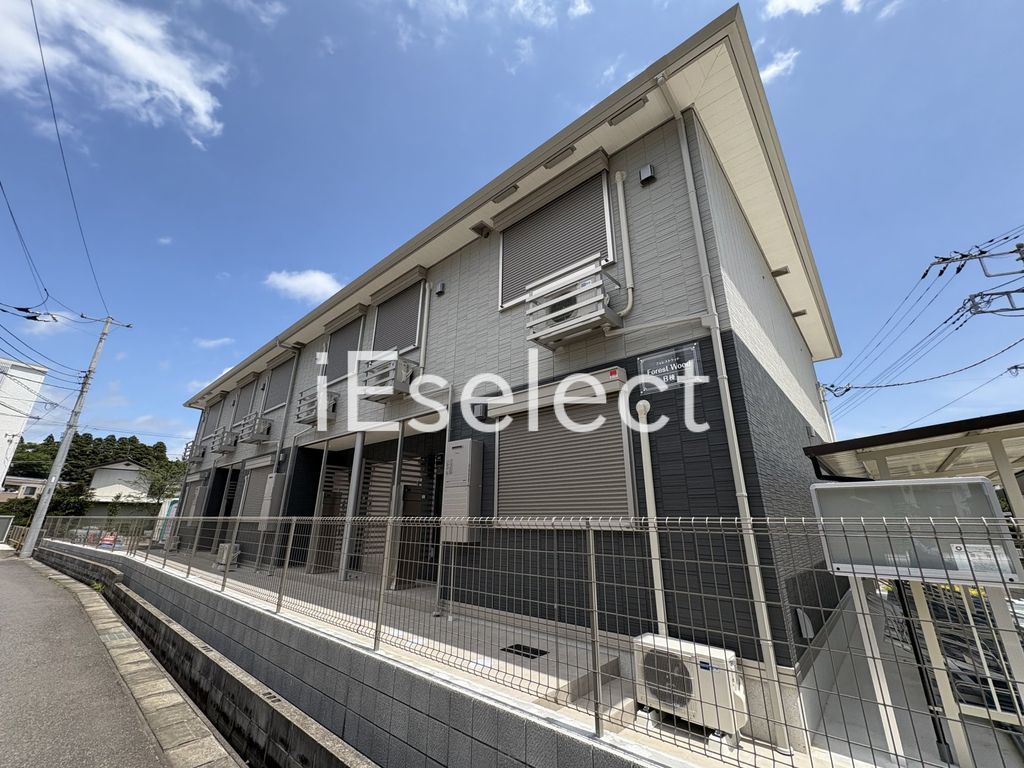 建物外観　都市ガスの全部屋エアコン付きのお部屋です♪
