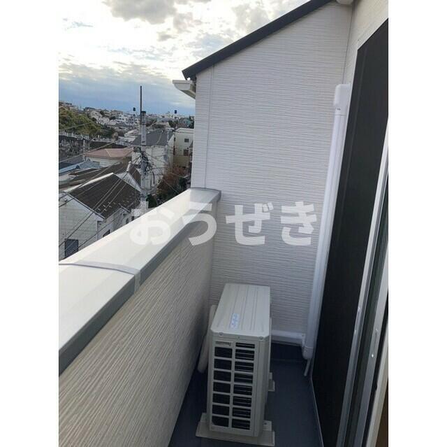 バルコニー　?