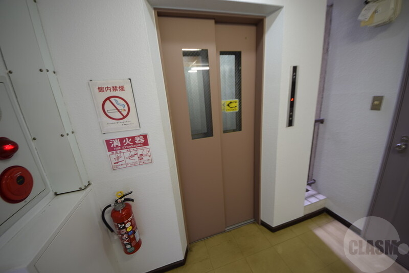 その他共有部分　エレベーター付き、重たい買い物も安心して出来ますヨ