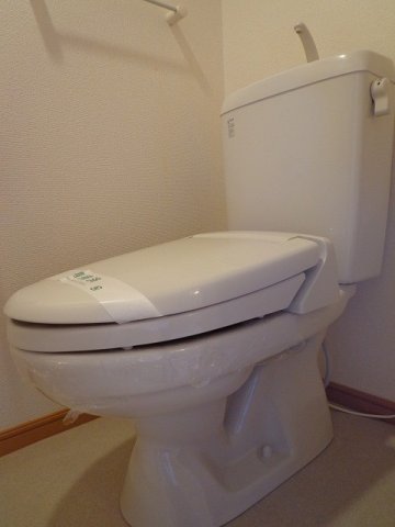 トイレ　トイレもきれいです