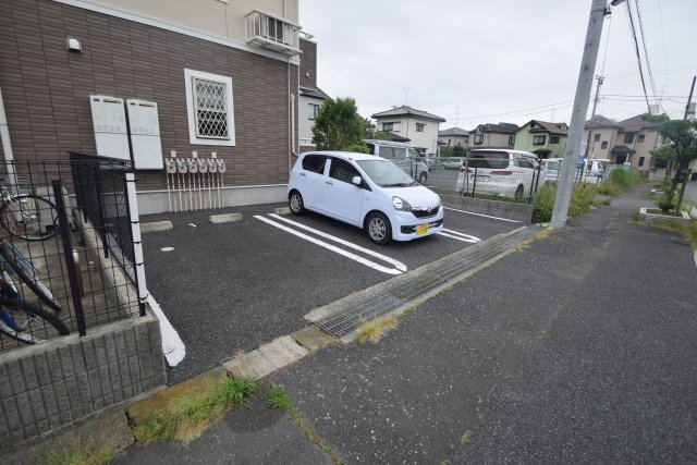 駐車場　駐車場完備です