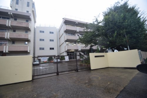 小学校　市川市立北方小学校（小学校）まで782m